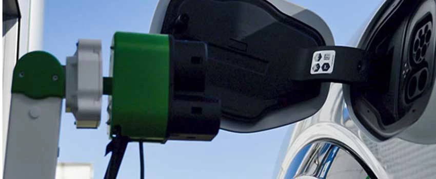 Ricarica Robotizzata Ford