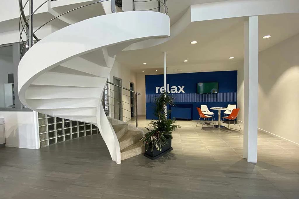 Autosas Ford Prato Service Area Relax Officina Dealer