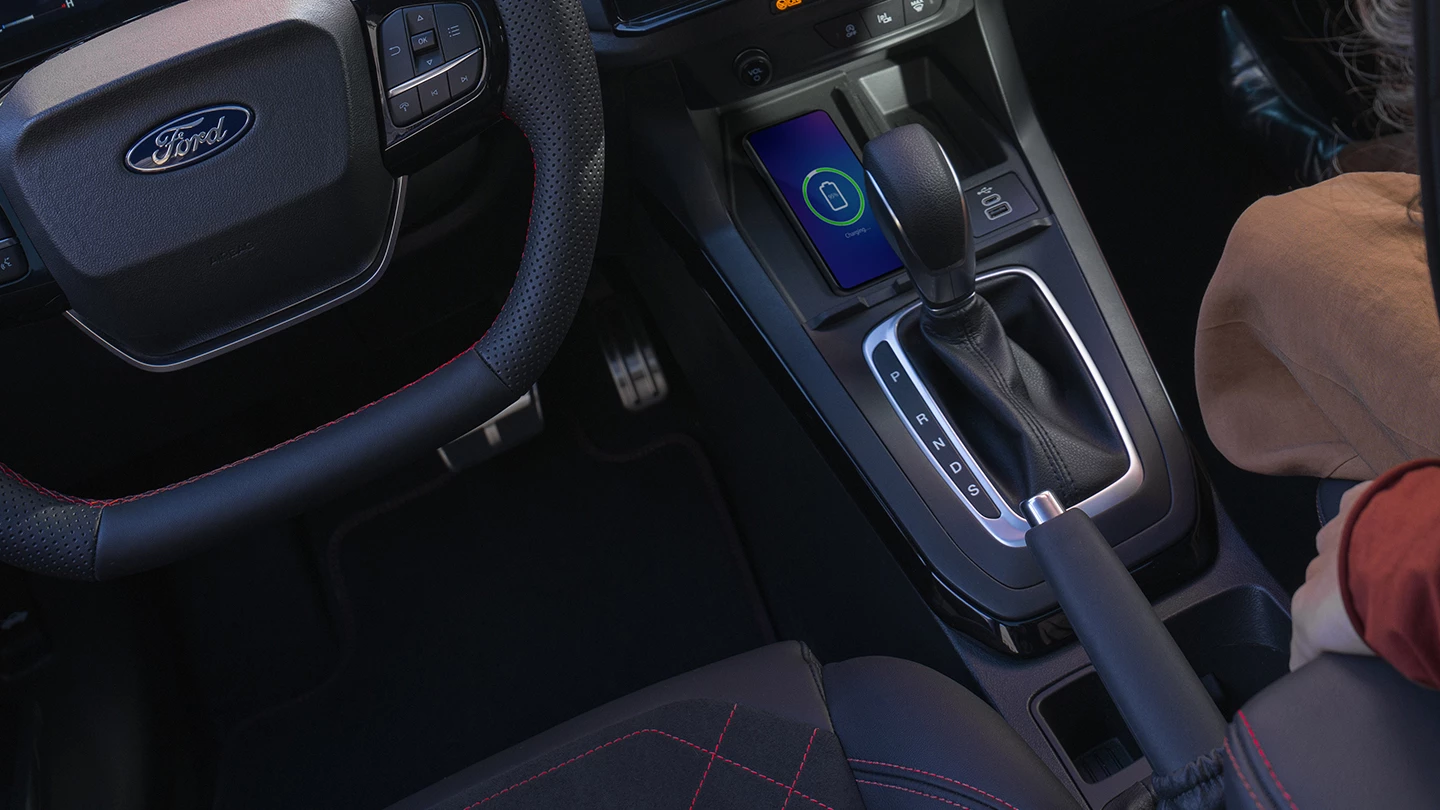 Nuova Ford Puma Ricarica Wirless