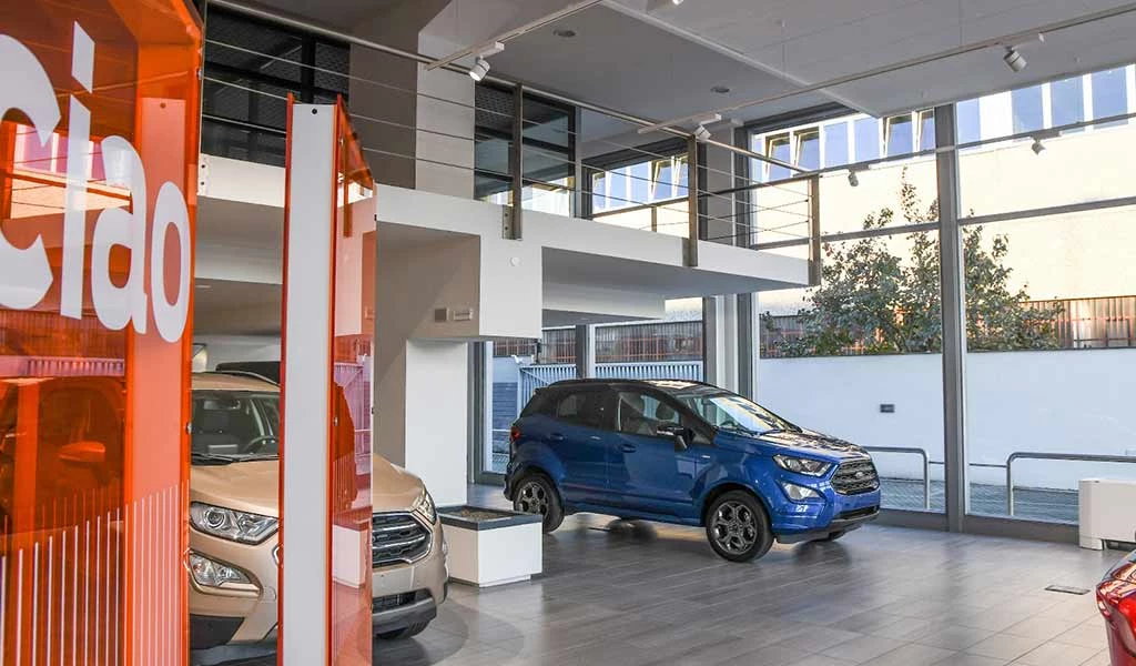 Showroom Ford Autosas Interni Prato Ecosport Fiesta