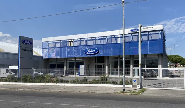 Showroom Ford Autosas Prato