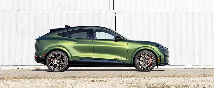 Ford Mustang Mache Suv Elettrico